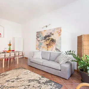  Apartment Barberini Cozy Terrace Italy